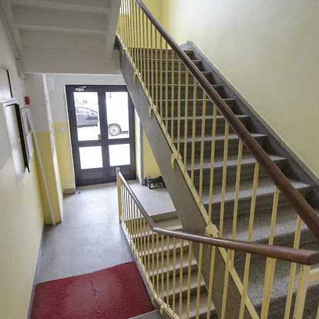 아파트 Trzaska With Free Parking *