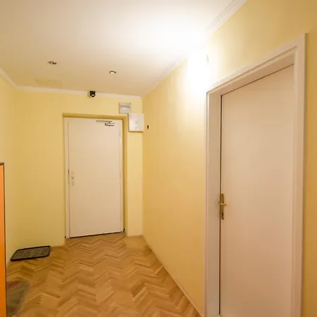 Apartman Trzaska With Free Parking *
