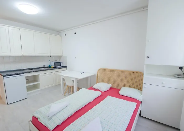 Trzaska With Free Parking * Laibach